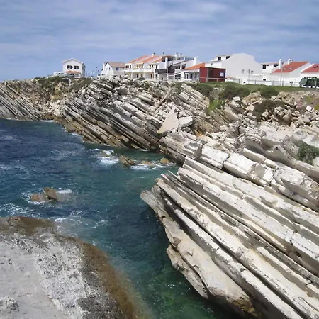 Apartment Stylish Coastal With Sea View *